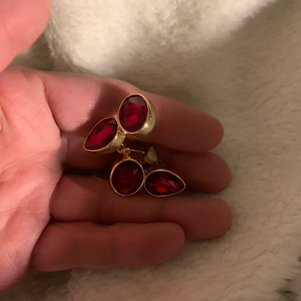 CLIP ON EARRINGS ( Ruby)